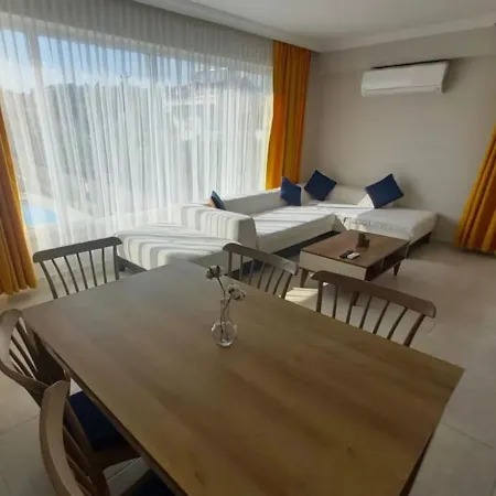 Ξενοδοχείο με διαμερίσματα Ela Apart & Bungalow